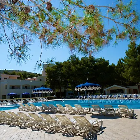 Villaggio Gargano Kompleks wypoczynkowy 2*